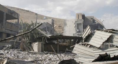 Сирия бомбит позиции террористов в Хаме