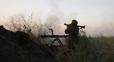 Украинские войска обстреляли посёлок в ЛНР из гранатомётов