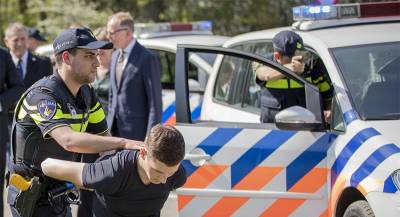 У радикалов в Голландии изъяли центнер взрывчатки