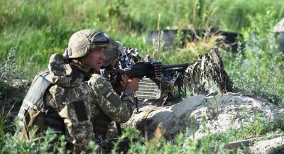 Украинские силовики три раза за сутки обстреляли ЛНР