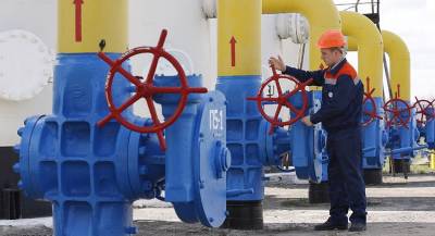 Киевляне доплатят за газ из-за отсутствия горячей воды