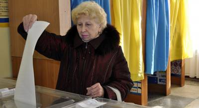 Украинских пенсионеров могут лишить права голоса на выборах