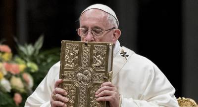 Папа Римский: Библия устарела и нуждается в замене