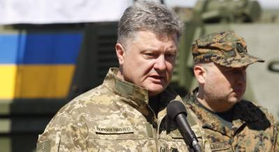 Президент Украины призвал чаще открывать огонь в Донбассе