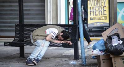 Венгрия запретила бездомным ночевать на улице
