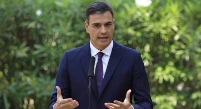 Испанский премьер соболезнует из-за смерти Кабалье