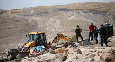 Израиль уничтожил часть палестинского кладбища