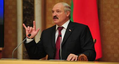 Лукашенко призвал белорусов к единению ради мира